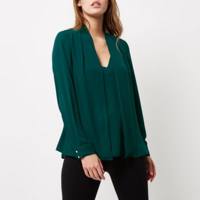 Green 2 in 1 blouse